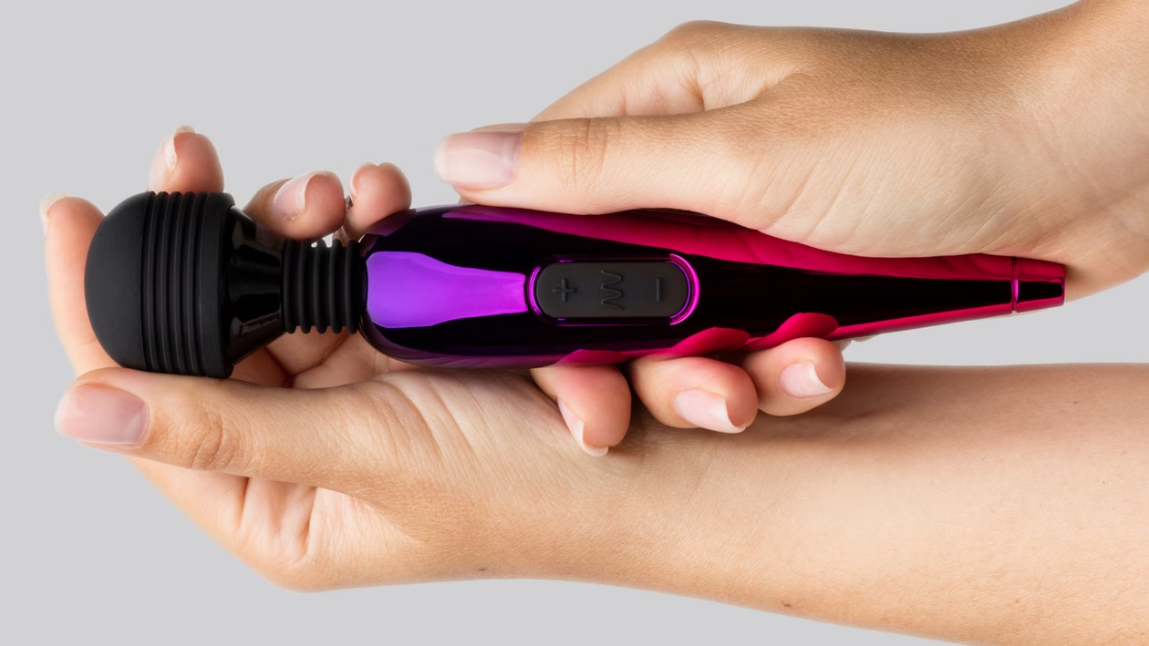 Lovehoney Deluxe Rechargeable Mini Metallic Massage Wand Vibrator