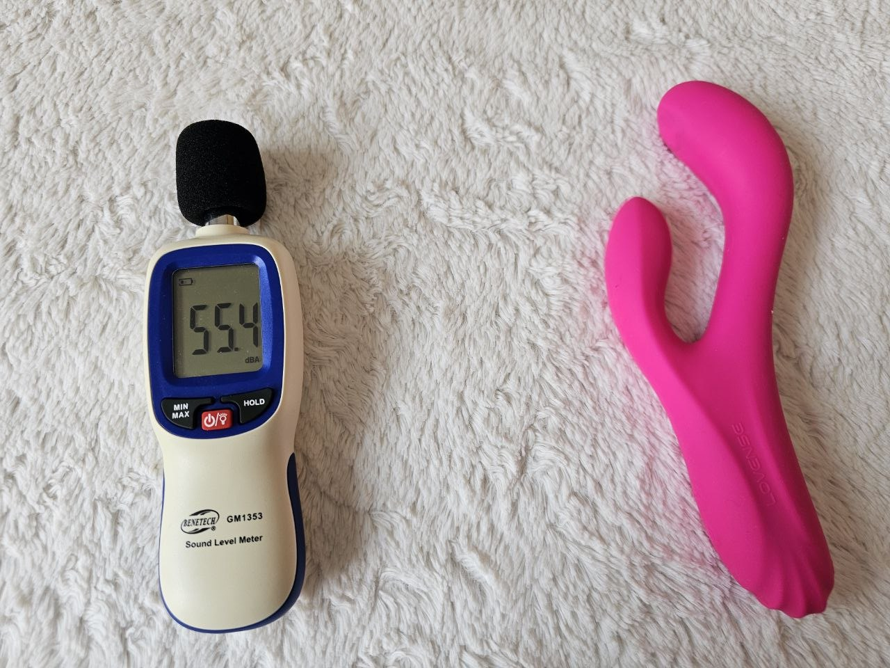 dB level of Lovense Osci 3