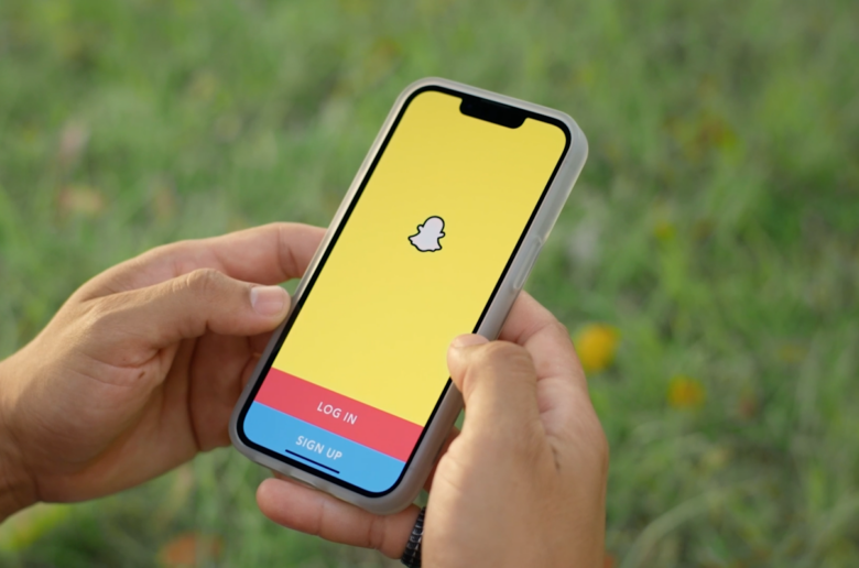 Snapchat on smart phone for snapchat sexting safety article