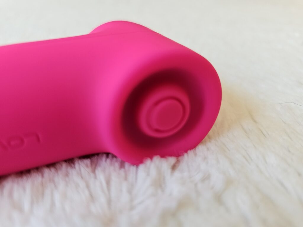 Lovense Fizz clit suction sex toy for women